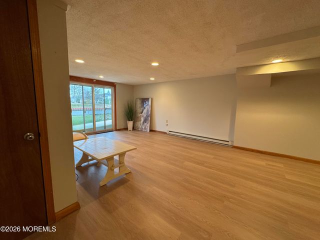 1525 Hulse Road 7, Point Pleasant, NJ 08742