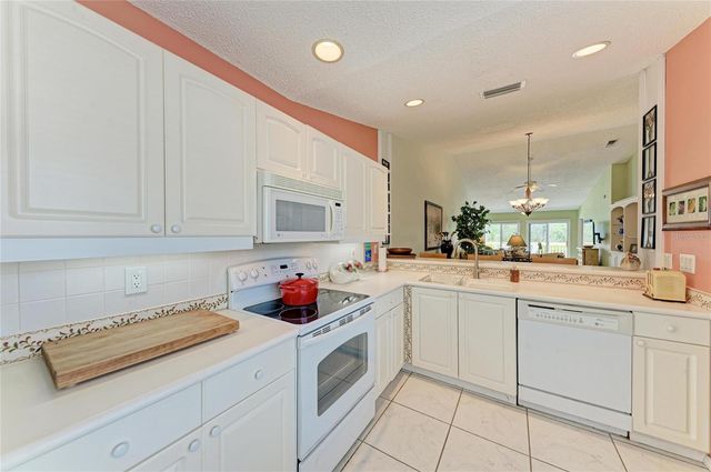 1218 SPOONBILL LANDINGS CIR, Bradenton, FL 34209