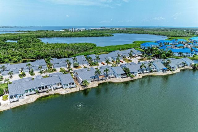 1218 SPOONBILL LANDINGS CIR, Bradenton, FL 34209