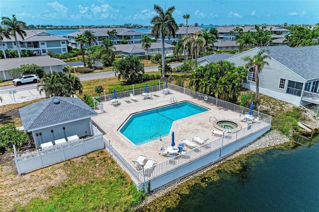 1218 SPOONBILL LANDINGS CIR, Bradenton, FL 34209