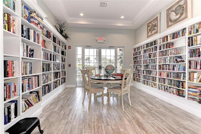 1218 SPOONBILL LANDINGS CIR, Bradenton, FL 34209