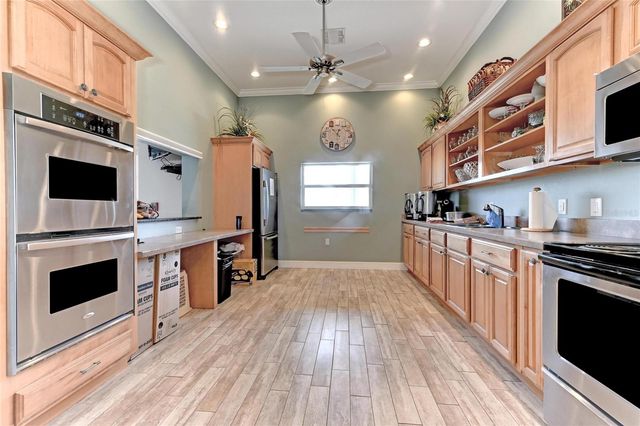 1218 SPOONBILL LANDINGS CIR, Bradenton, FL 34209