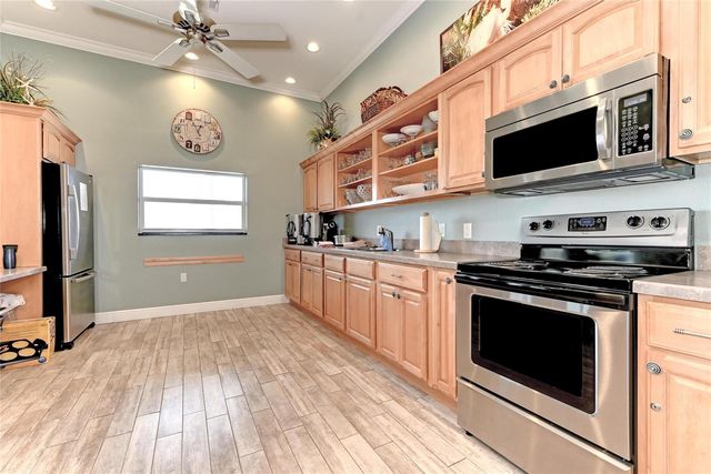 1218 SPOONBILL LANDINGS CIR, Bradenton, FL 34209