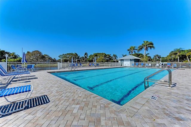 1218 SPOONBILL LANDINGS CIR, Bradenton, FL 34209