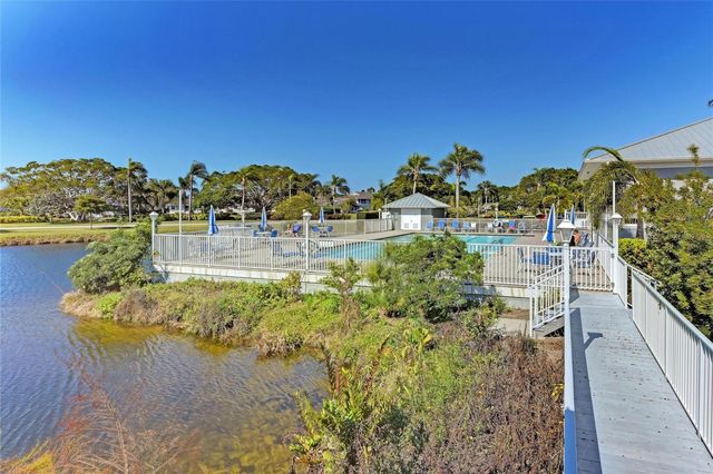1218 SPOONBILL LANDINGS CIR, Bradenton, FL 34209