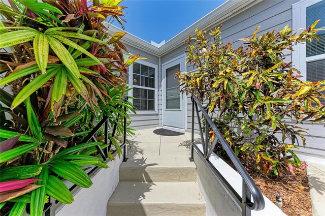 1218 SPOONBILL LANDINGS CIR, Bradenton, FL 34209