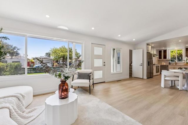 1743 Maxine Avenue, San Mateo, CA 94401