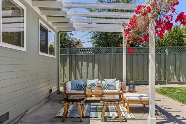 1743 Maxine Avenue, San Mateo, CA 94401