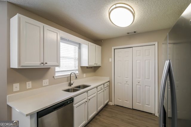 604 Fieldcrest Drive, Mcdonough, GA 30253