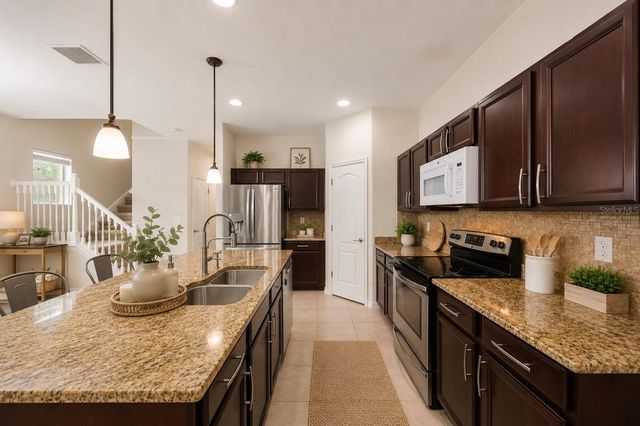 9026 SIENNA MOSS LANE, Riverview, FL 33578
