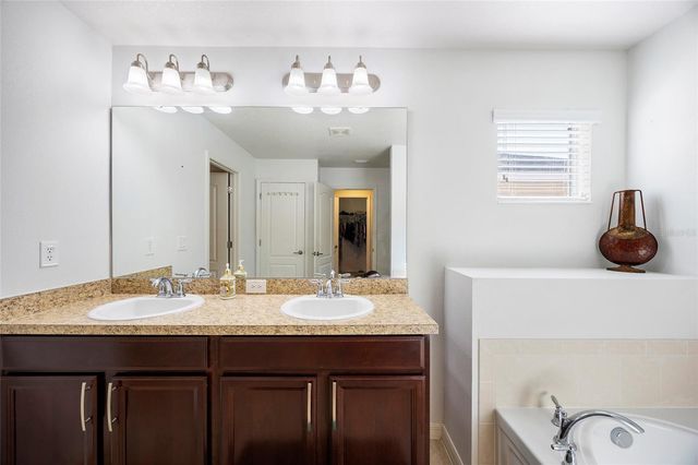9026 SIENNA MOSS LANE, Riverview, FL 33578