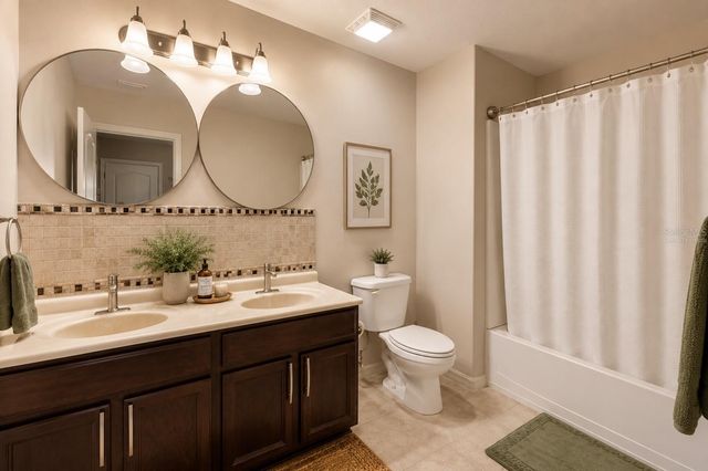 9026 SIENNA MOSS LANE, Riverview, FL 33578