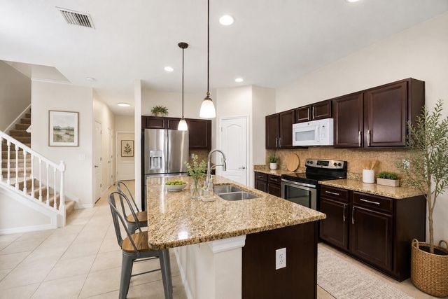 9026 SIENNA MOSS LANE, Riverview, FL 33578