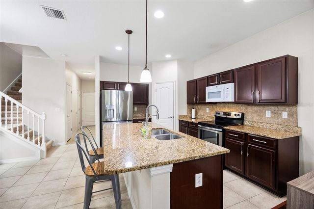 9026 SIENNA MOSS LANE, Riverview, FL 33578