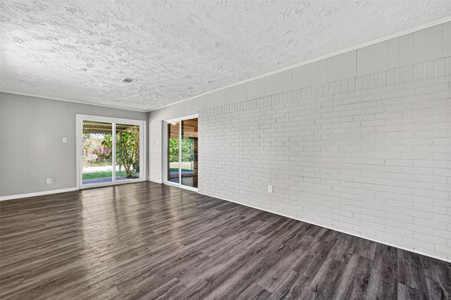 11810 Hunkler Drive, Houston, TX 77047