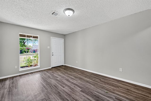 11810 Hunkler Drive, Houston, TX 77047