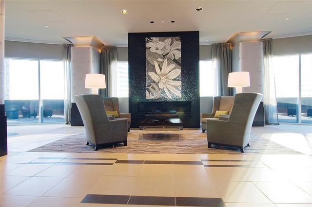 1600 Post Oak 1202, Houston, TX 77056
