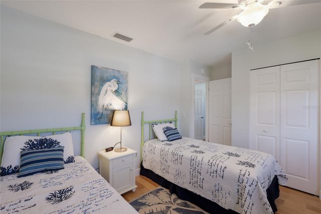 221 85TH STREET, Holmes Beach, FL 34217
