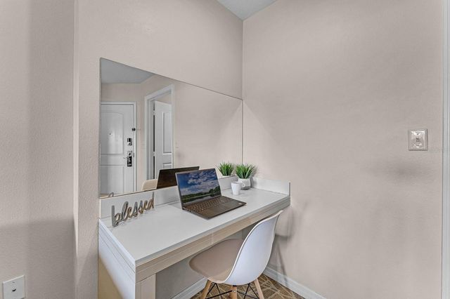 7383 UNIVERSAL BOULEVARD 307, Orlando, FL 32819