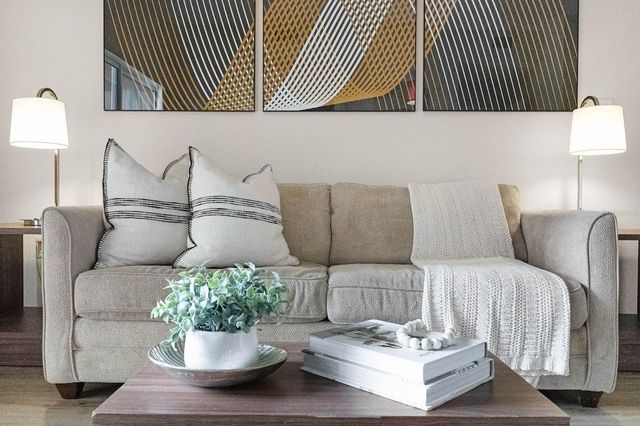 7383 UNIVERSAL BOULEVARD 307, Orlando, FL 32819