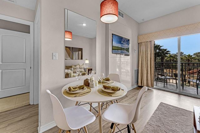 7383 UNIVERSAL BOULEVARD 307, Orlando, FL 32819