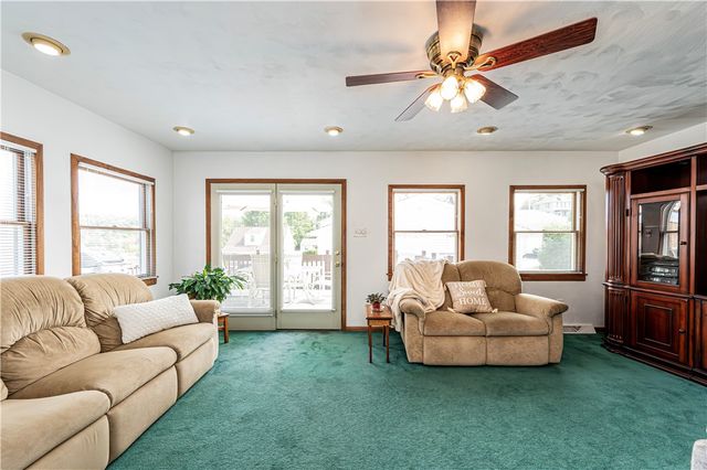 408 Michigan Avenue, Jeannette, PA 15644