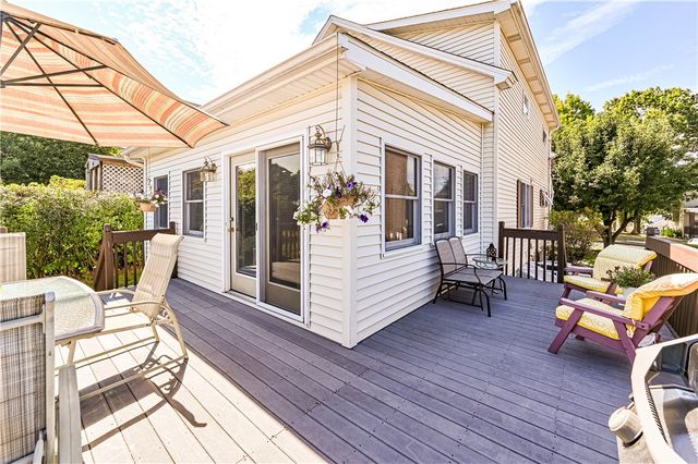 408 Michigan Avenue, Jeannette, PA 15644