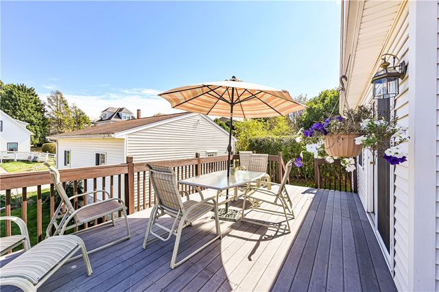 408 Michigan Avenue, Jeannette, PA 15644