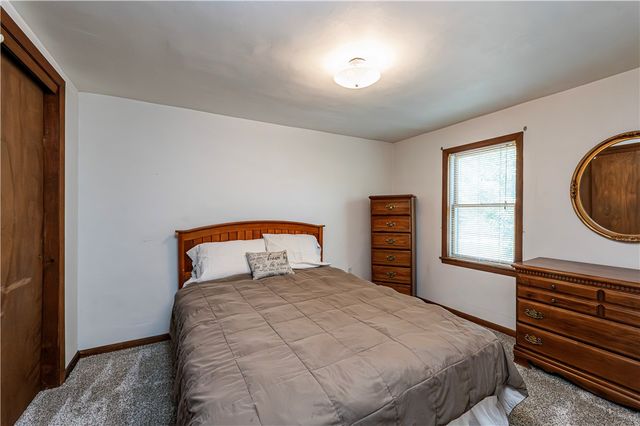 408 Michigan Avenue, Jeannette, PA 15644