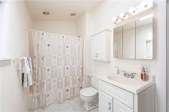 408 Michigan Avenue, Jeannette, PA 15644