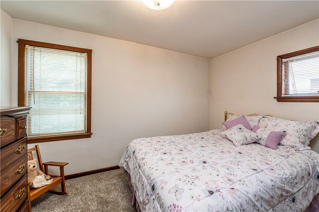 408 Michigan Avenue, Jeannette, PA 15644