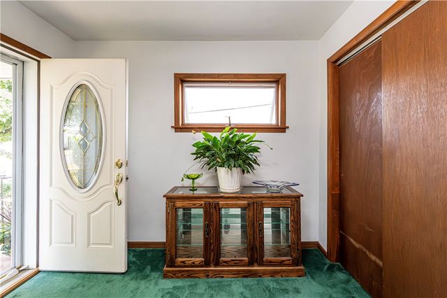 408 Michigan Avenue, Jeannette, PA 15644