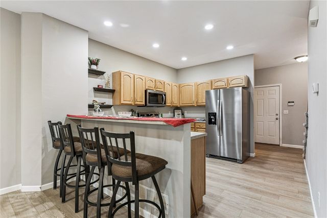 5794 Oakwood Avenue NE 2, Cedar Rapids, IA 52402