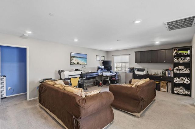 32486 Roman Warren Way, Winchester, CA 92596