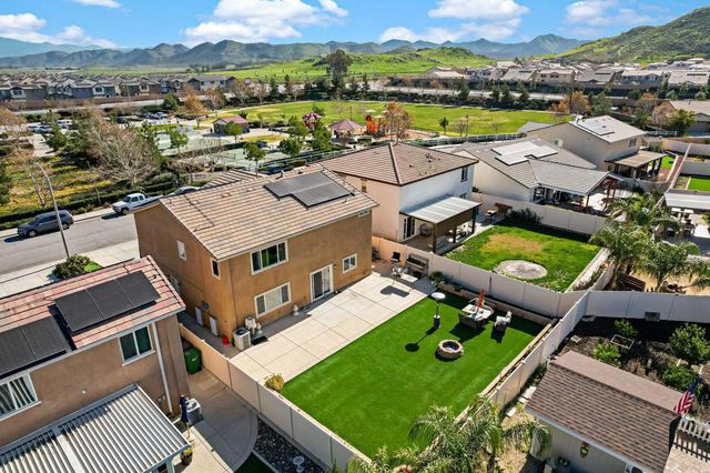 32486 Roman Warren Way, Winchester, CA 92596