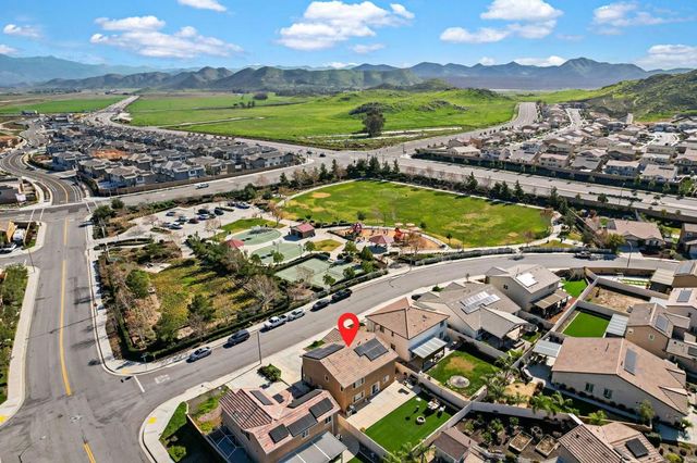 32486 Roman Warren Way, Winchester, CA 92596