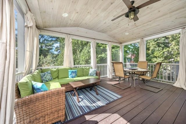 669 Commercial Street, Weymouth, MA 02189