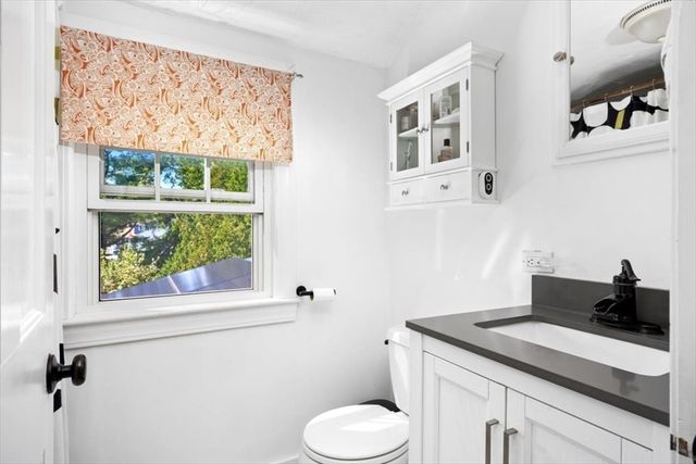 669 Commercial Street, Weymouth, MA 02189