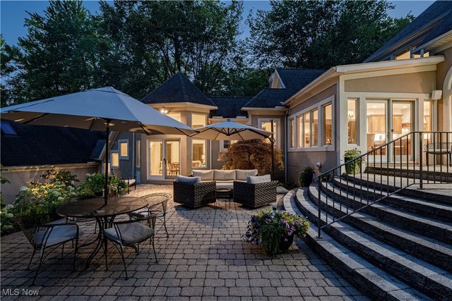 35906 Solon Road, Solon, OH 44139