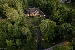 35906 Solon Road, Solon, OH 44139