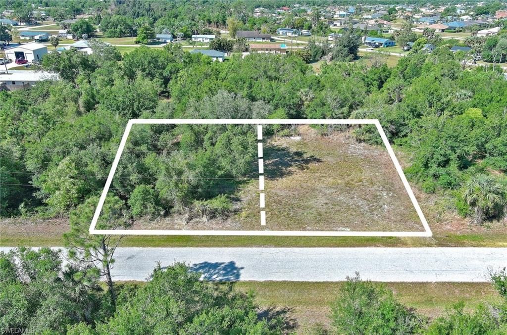 11117 1st AVE, PUNTA GORDA, FL 33955 — photo 2