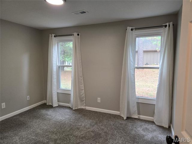 266 Savoy Drive, Lake St Louis, MO 63367