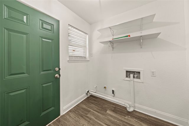 104 E Santa Anna Drive, Robinson, TX 76706