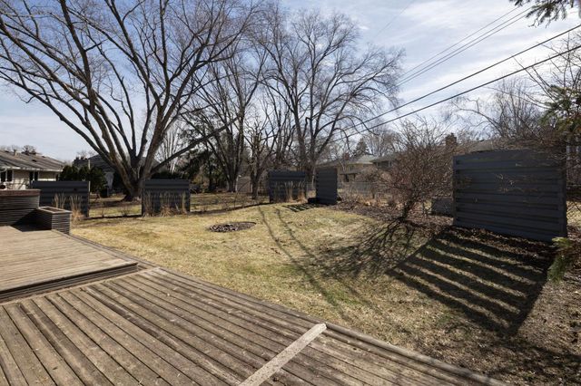 6725 Valley View Road, Edina, MN 55439