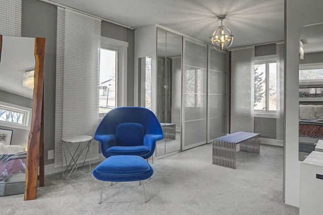 6725 Valley View Road, Edina, MN 55439