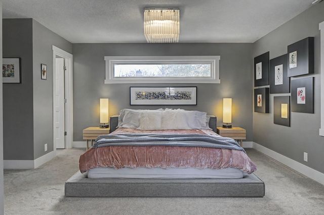 6725 Valley View Road, Edina, MN 55439