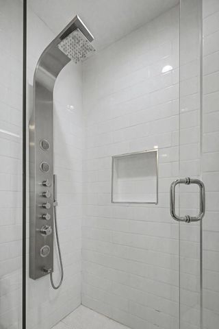 6725 Valley View Road, Edina, MN 55439