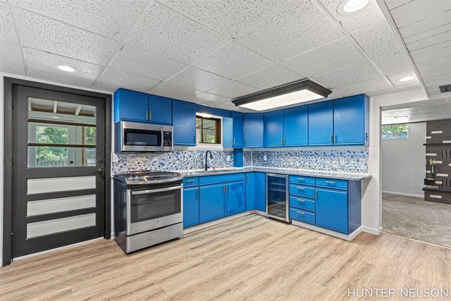 840 Andree Road, Muskegon, MI 49445