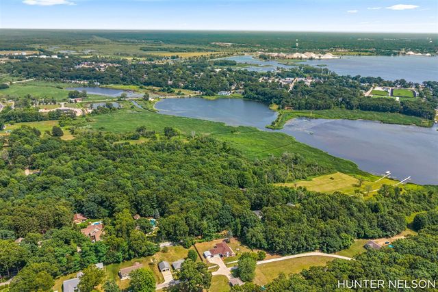 840 Andree Road, Muskegon, MI 49445