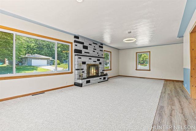 840 Andree Road, Muskegon, MI 49445